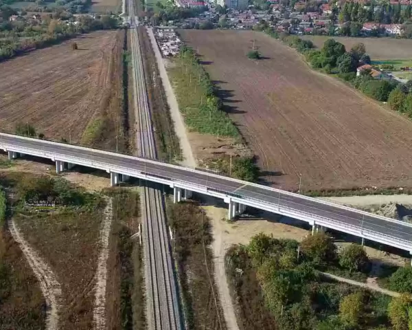 Modernizacija pruge Beograd-Subotica-državna granica (Kelebija); Deonica Zemun polje-Batajnica