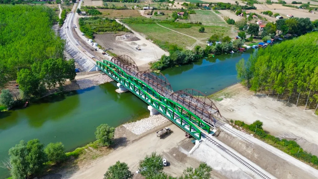 Železnički most preko reke Tamiš u km 63+104.62 pruge Pančevo glavna- Zrenjanin-Kikinda-Državna granica
